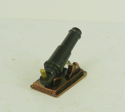 Corel - C-5 Carronade - 24mm (31/32") Burnished and blackened cast metal w/ aiming mechanisms