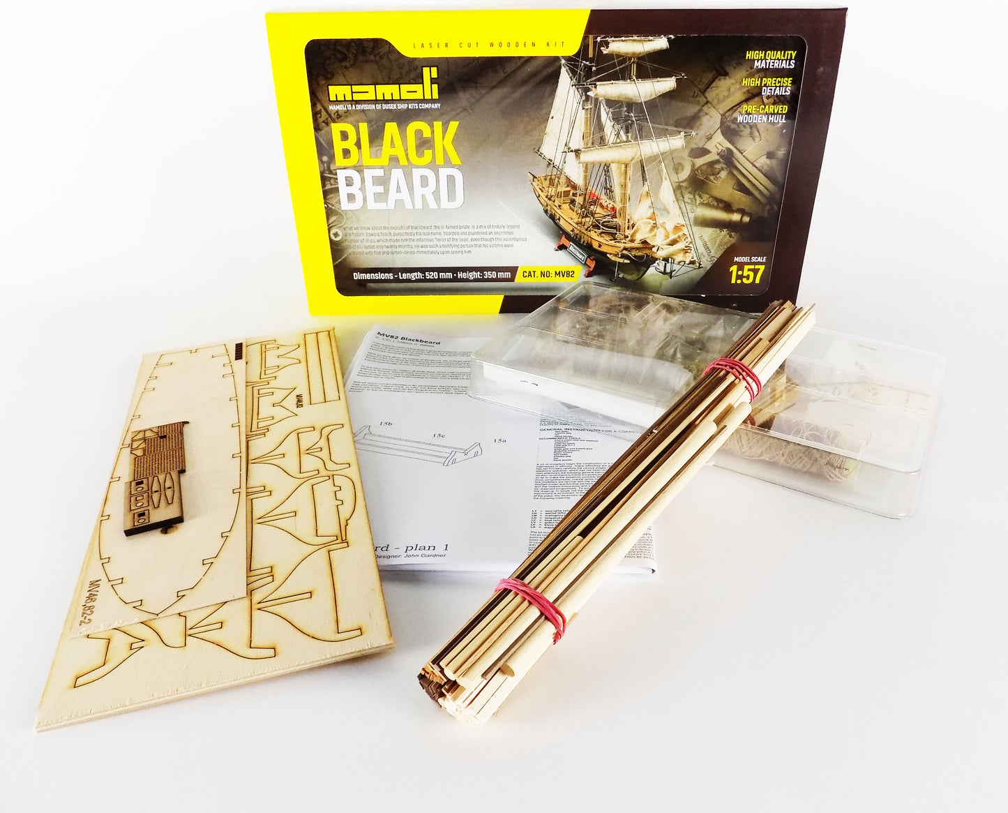 Mamoli MV82 - Blackbeard 1:57 - Wood Plank-On-Frame Ship Model Kit - L: 21" x H: 14"