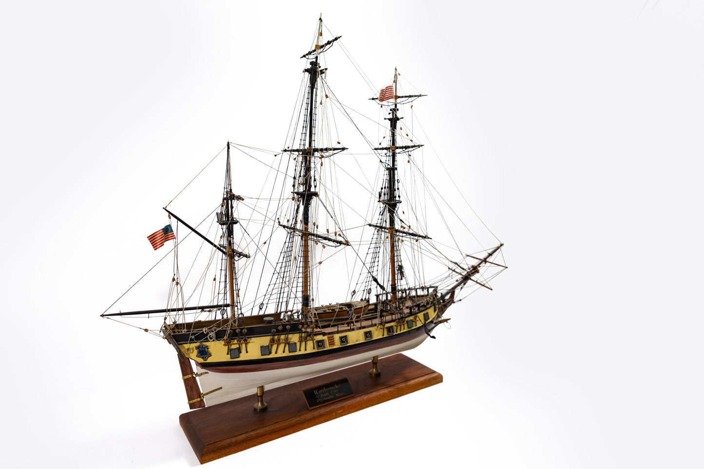 Model Shipways RATTLESNAKE US PRIVATEER 1:64 SCALE