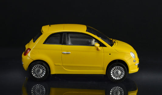 Italeri - 3647S 2007 Fiat 500 1/24 Scale