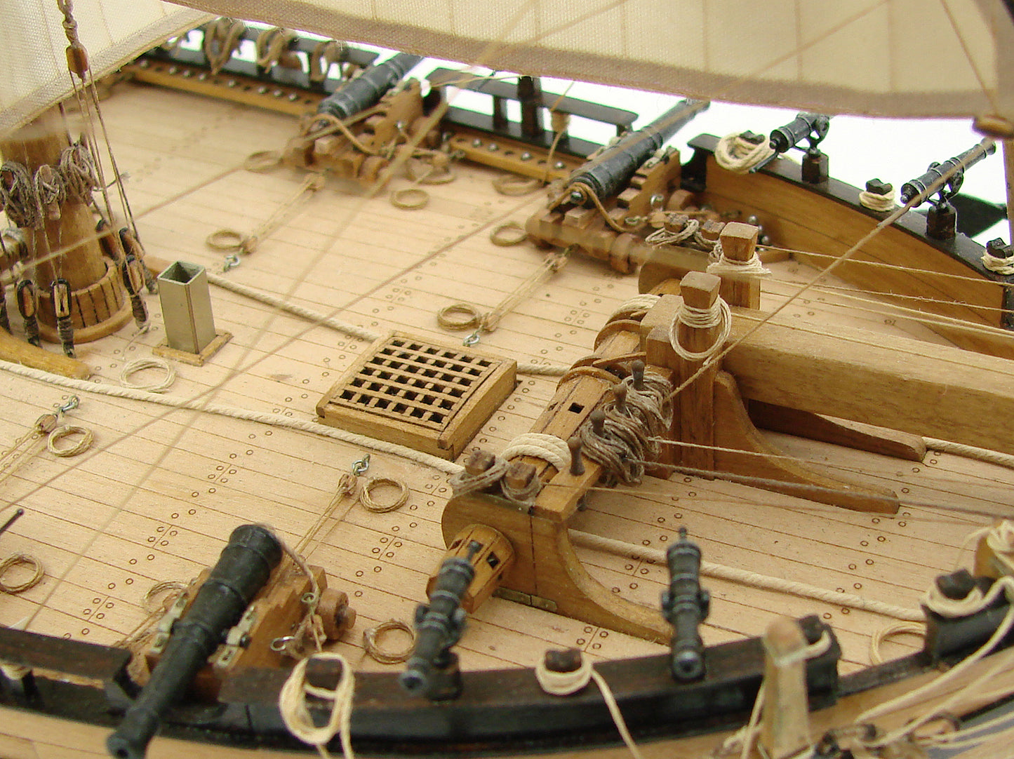 Shipyard HMS Rattlesnake 1776 Scale 1:72