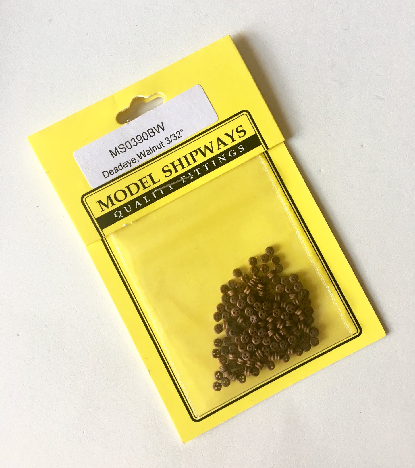 Model Expo - 3/32" (2.5mm) Walnut Deadeyes 150 pcs