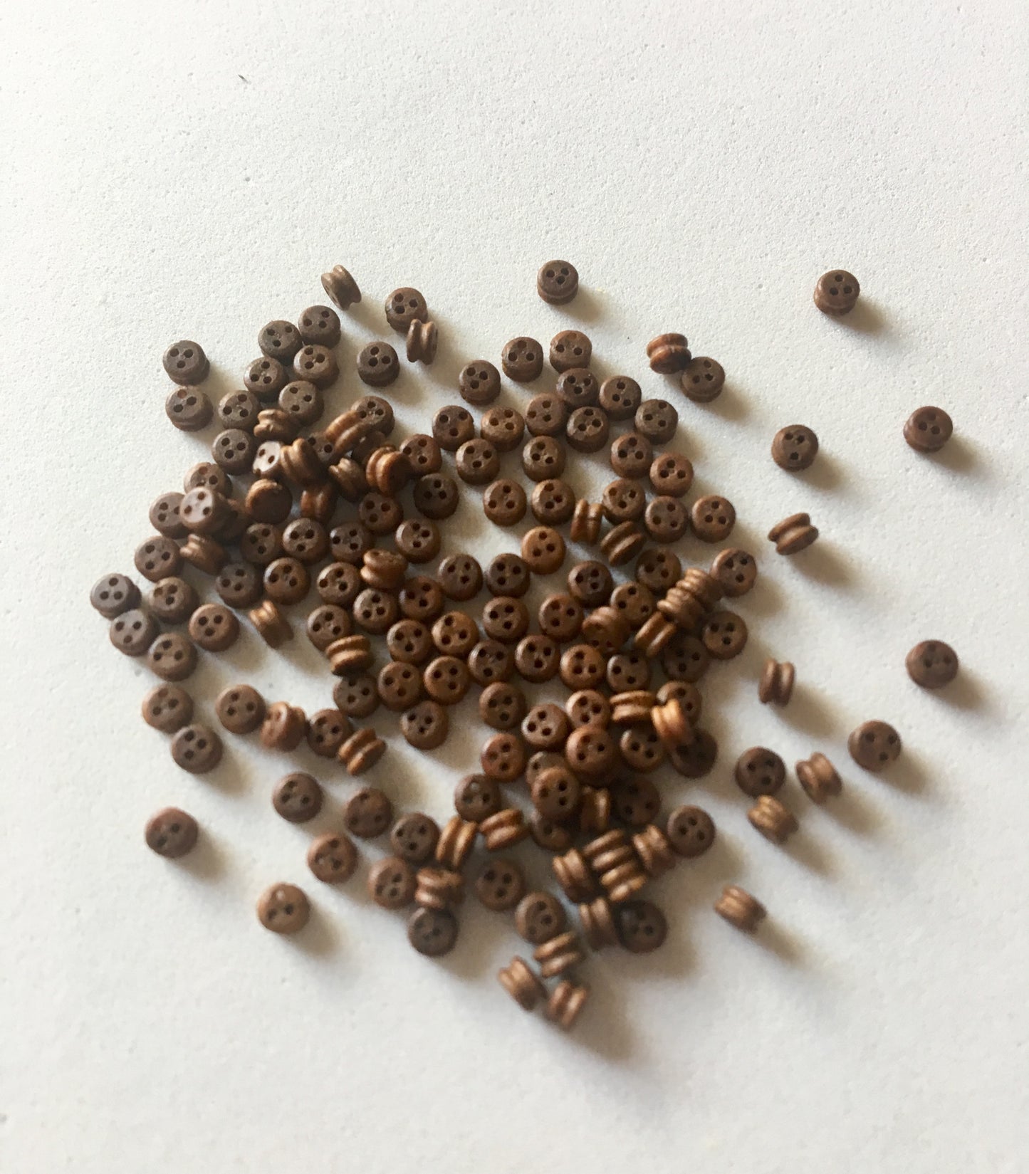 Model Expo - 3/32" (2.5mm) Walnut Deadeyes 150 pcs