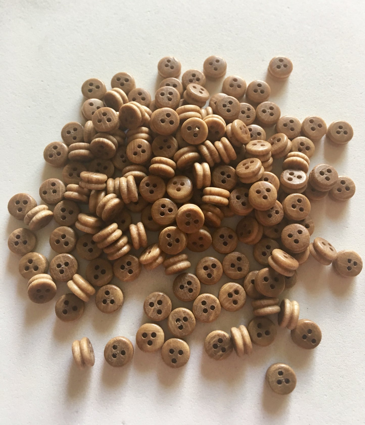 Model Expo - 3/16" (5mm) Walnut Deadeye 150 pcs