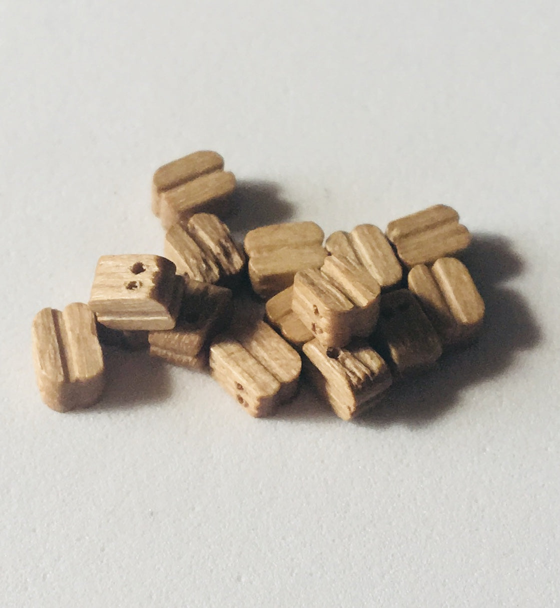 Model Expo - 5/32" (4mm) Walnut Double Sheave Block 30 pcs