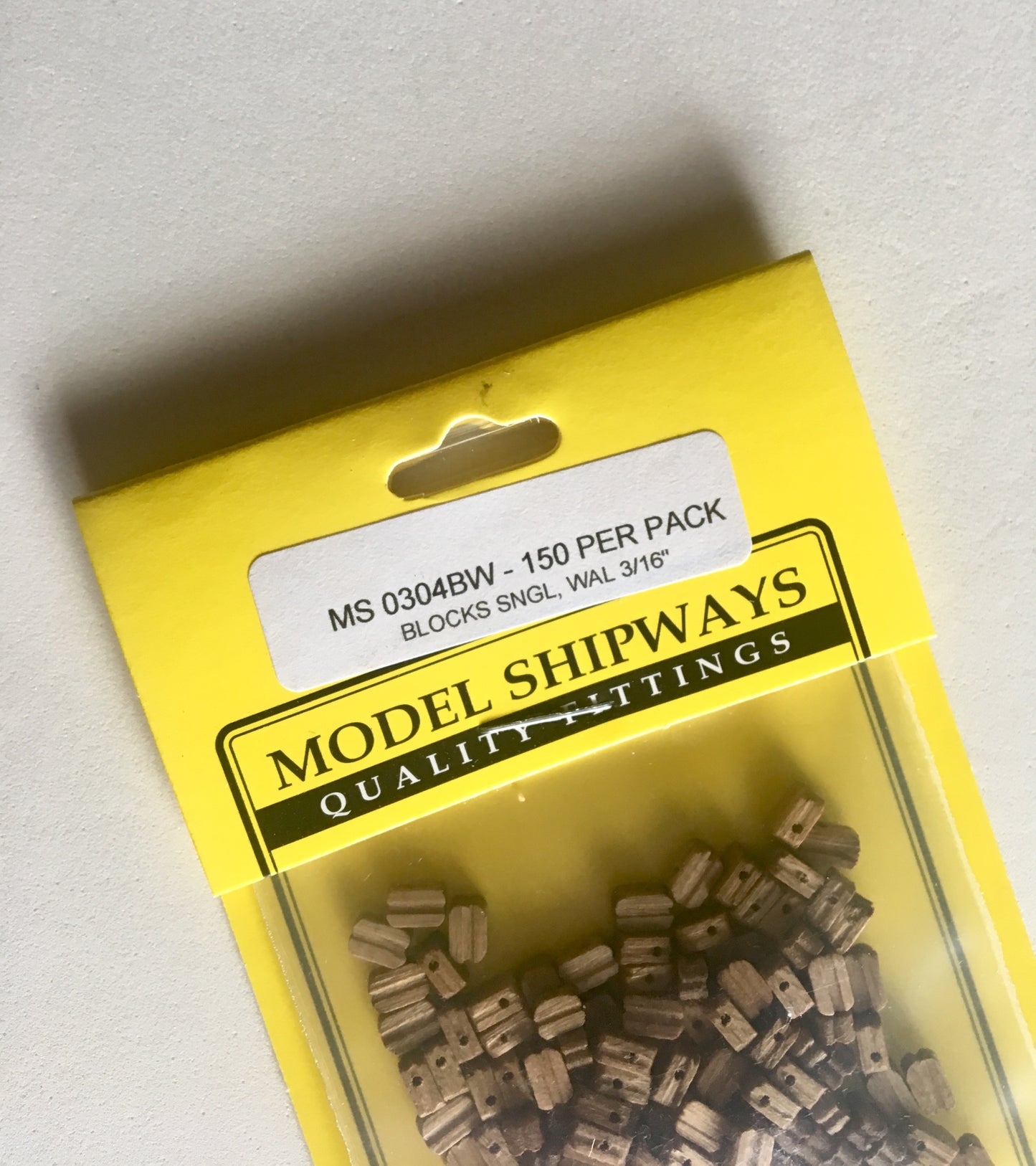 Model Expo - 3/16" (5mm) Walnut Single Sheave Block 150 pcs
