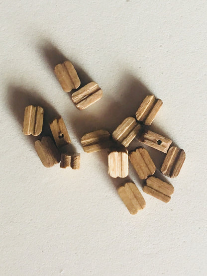 Model Expo - 3/16" (5mm) Walnut Single Sheave Block 40 pcs