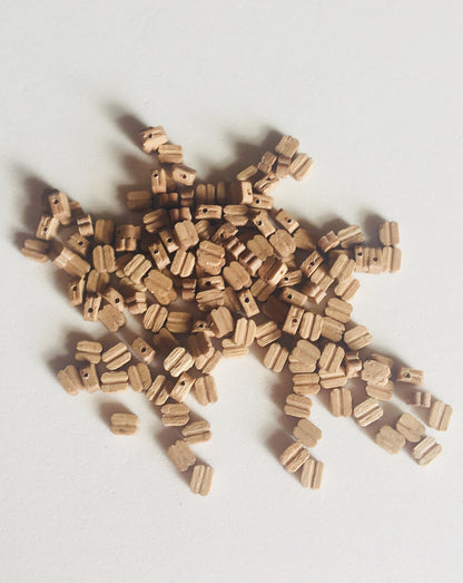 Model Expo - 5/32" (4mm) Walnut Single Sheave Block 150 pcs