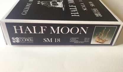 Corel - HALF MOON WOOD SHIP MODEL KIT 1:50