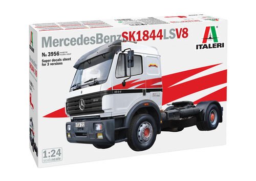 Italeri - Mercedes Benz SK 1844 LS V8 1:24