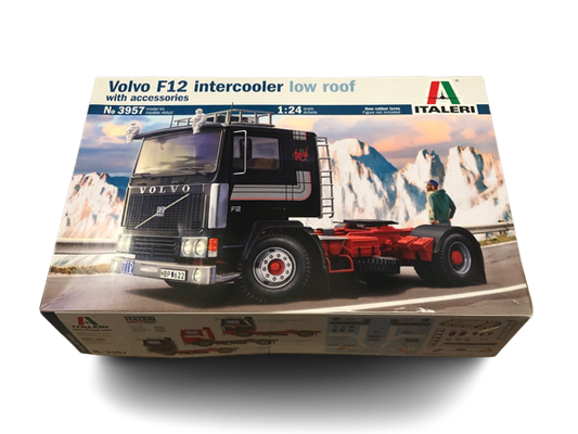 Italeri - VOLVO F-12 INTERCOOL(LOW ROOF)W/ACC 1/24 1/24 Scale