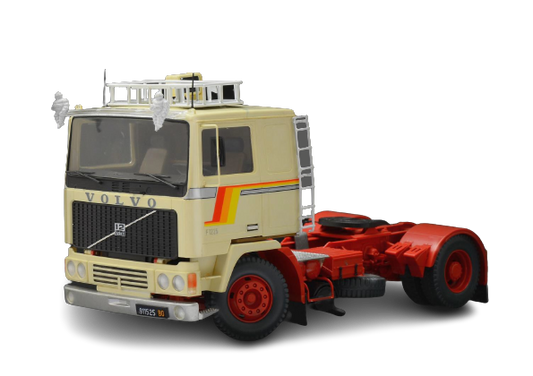 Italeri - VOLVO F-12 INTERCOOL(LOW ROOF)W/ACC 1/24 1/24 Scale