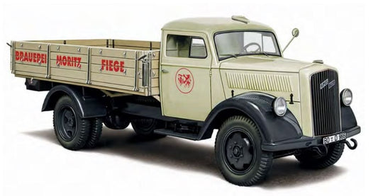 Italeri - Opel Blitz Classic Truck 1:24