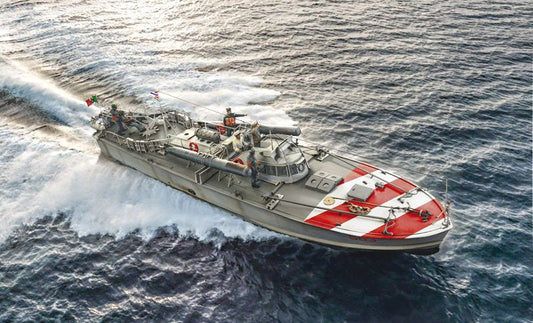 Italeri - M.A.S. 568 4a Series w/crew 1:35