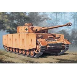 Italeri - PzKpfw IV German Tank 1:72