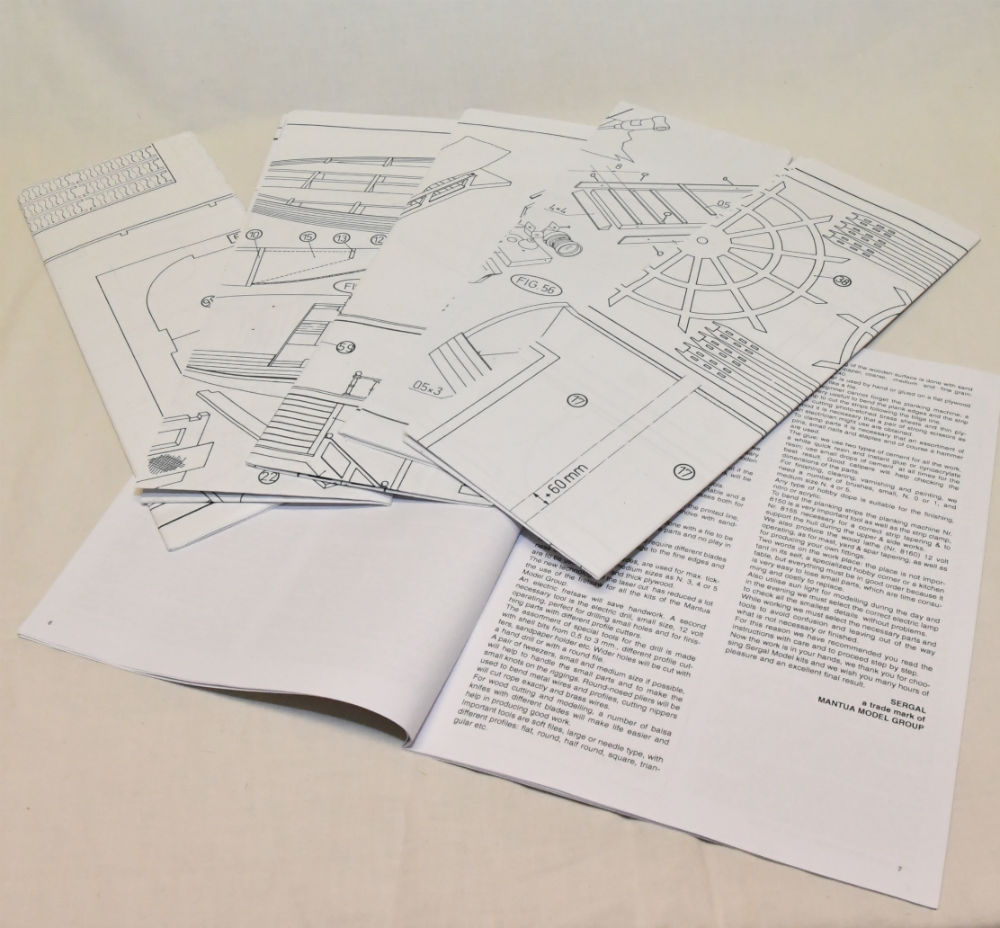 Mantua - 734 Mississippi River Steamboat Model Ship Kit - 1:50 Scale