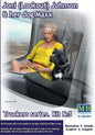 MB - Joni Johnson + Maxx 1:24