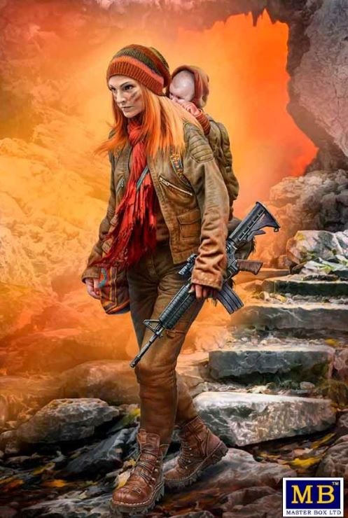 MB - Post-Apocalyptic: Nadezhda & Baby 1:24