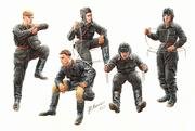 MB - Soviet Tank Crew 1943-45 1:35