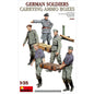 Mini Art - German Soldiers w/2 Ammo Boxes 1:35