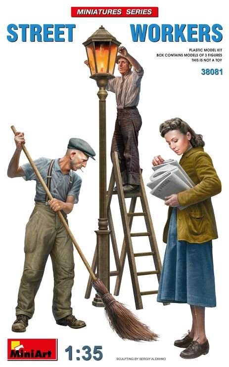 Mini Art - Street Workers w/lamppost + Ladder 1:35