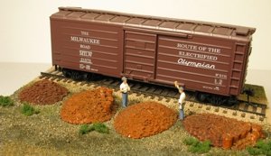 Monroe - Ho Railroad Tie Plate Piles