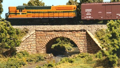 Monroe - N Stone Arch Bridge