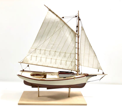 Model Shipways MS1472 Muscongus Bay Lobster Smack Skill Level III of the Shipwright Learning Series.