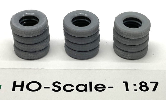 Phoenix - HO Stack of 4 Tires, Undecorated 3pc