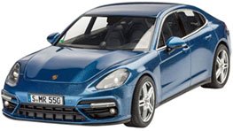 Revell - Porsche Panamera 1:24