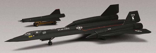 Revell - Sr-71A Blackbird 1:72