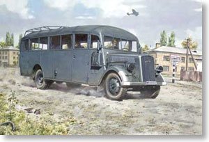 Roden - Opel BlitZ Omnibus W39 1:72