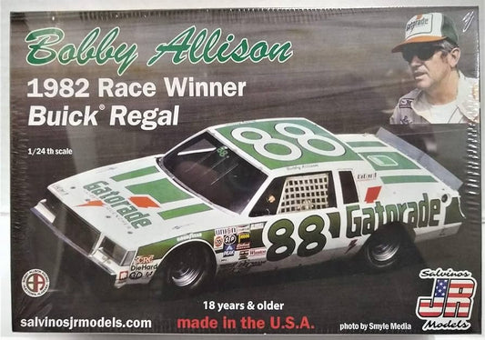 Salvinos Jr - '82 Bobby Allison MC Flat Nose 1:24