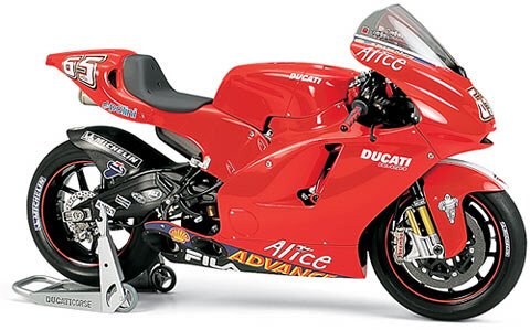 Tamiya - Ducati Desmosedici 1:12