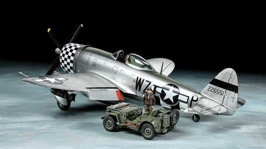 Tamiya - P-47D Thunderbolt Bubble & 4x4 Veh. 1:48