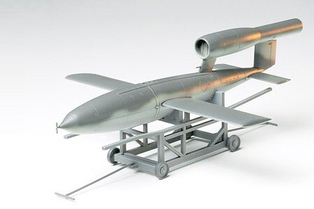 Tamiya - V-1 Fiseler Fi103 BuZZ Bomb 1:48