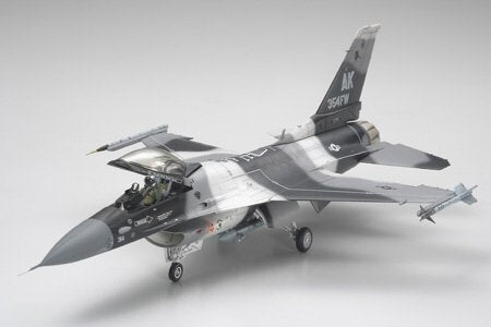 Tamiya - F-16 C/N Agressor/Adversary 1:48