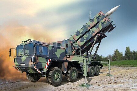 Trumpeter - Patriot SAM on 15t mil gl Br A1 1:35