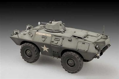 Trumpeter - M706 Commando Armored Car Vietnam 1:72