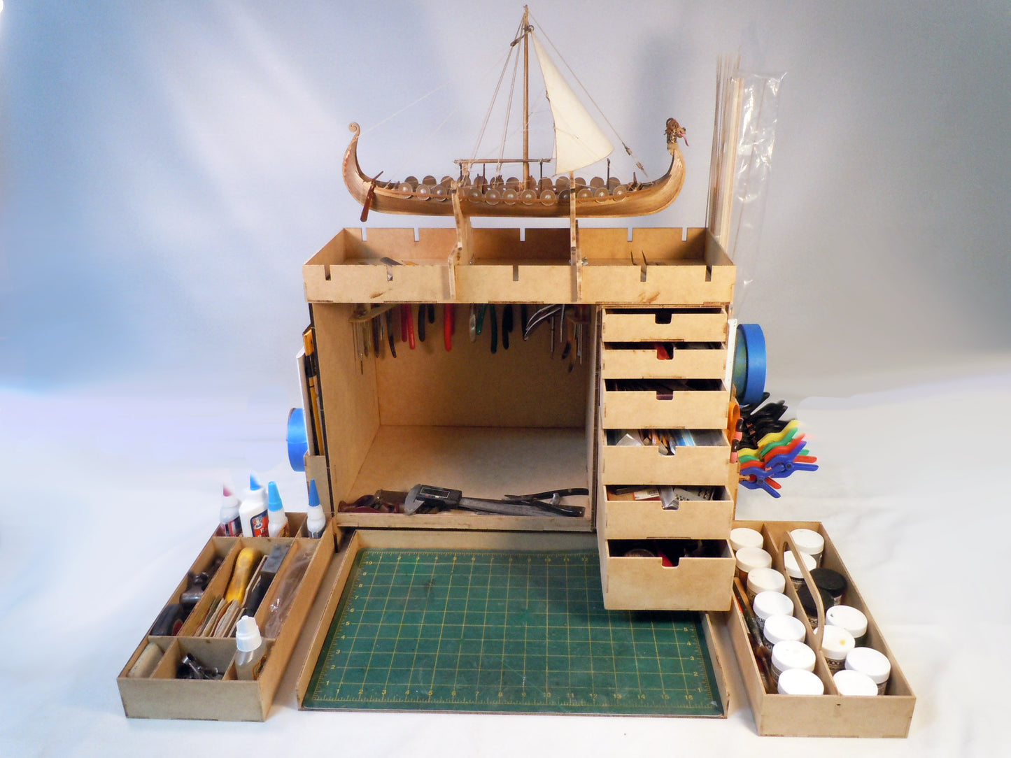 Model Expo - Hobby Workstation