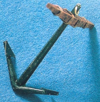 Corel - AO29 Curved Ships Anchor 40MM height - cast metal with wood stock