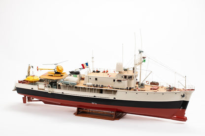 Billing Boats - 1:45 Scale Calypso - Plastic hull