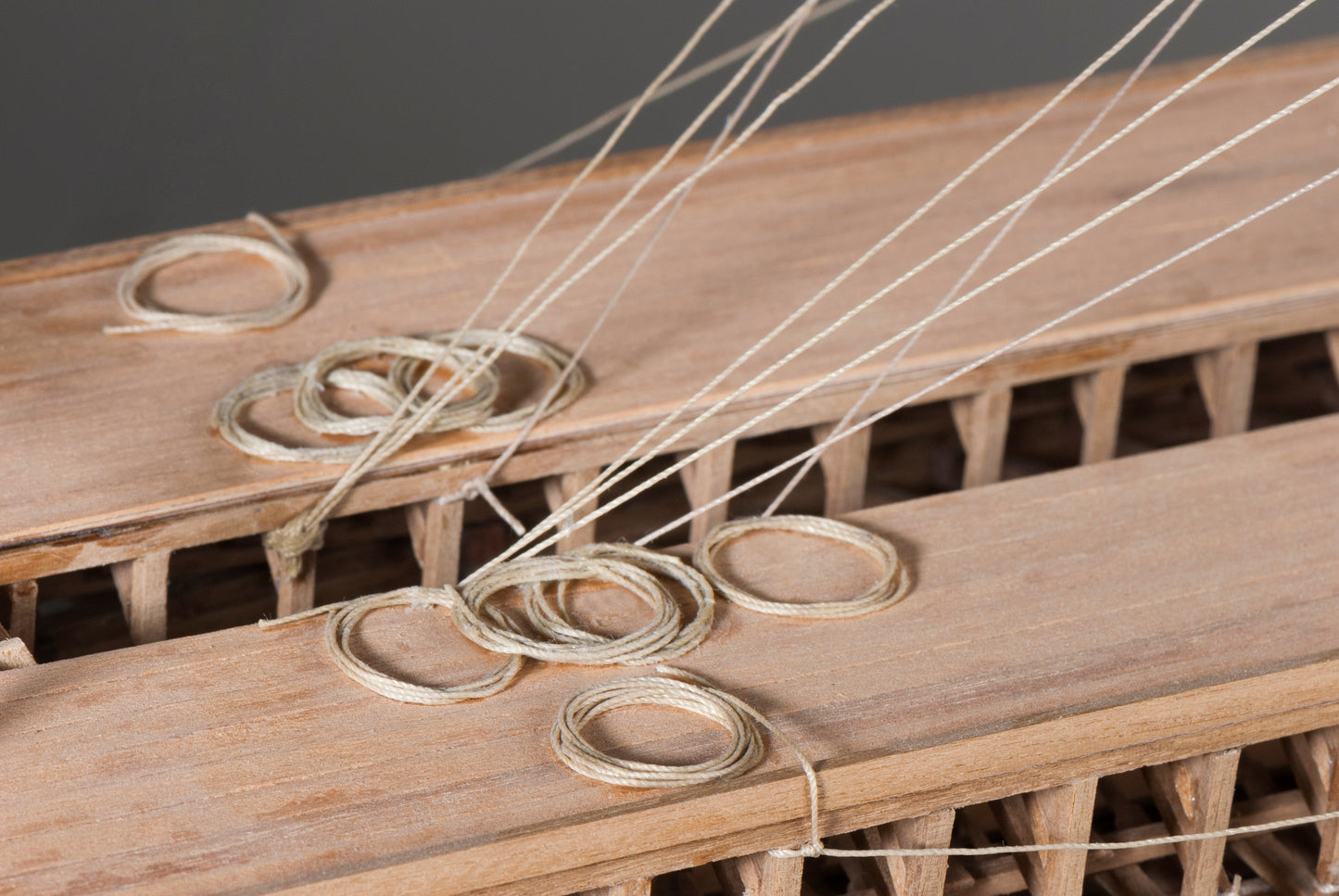 Dusek-Mamoli - Greek Trireme Model Ship Kit, 480 B.C. – Scale 1:72