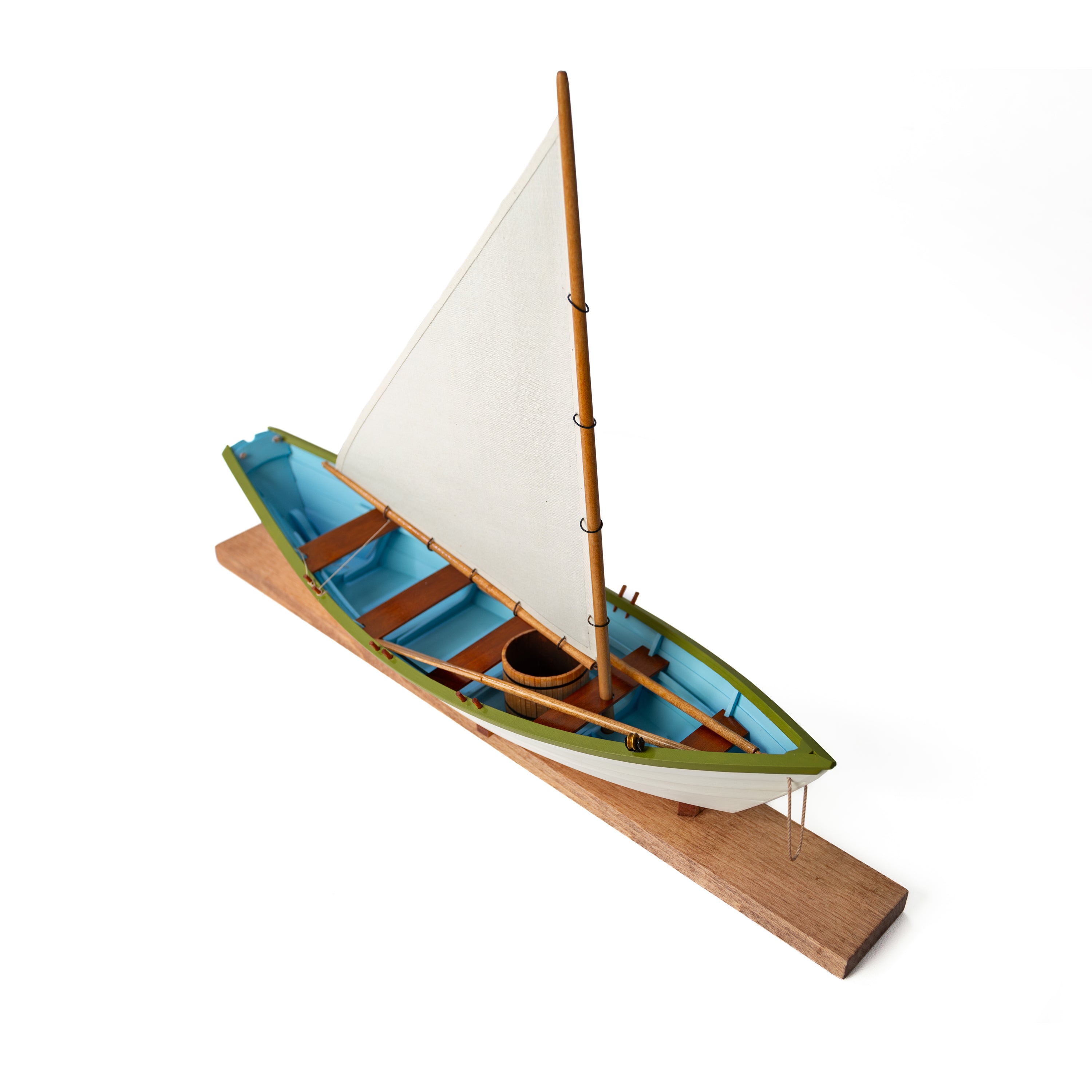 Midwest - 966 Grand Banks Dory 1:12 Scale – Model Expo Online