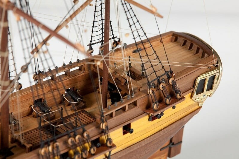 Corel - HMS GREYHOUND 20-GUN BRITISH SHIP