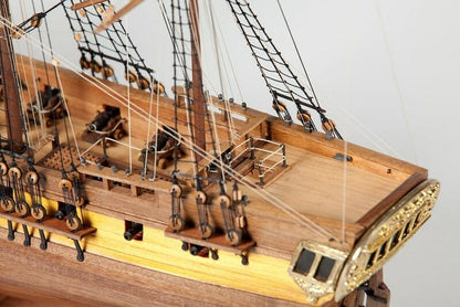 Corel - HMS GREYHOUND 20-GUN BRITISH SHIP