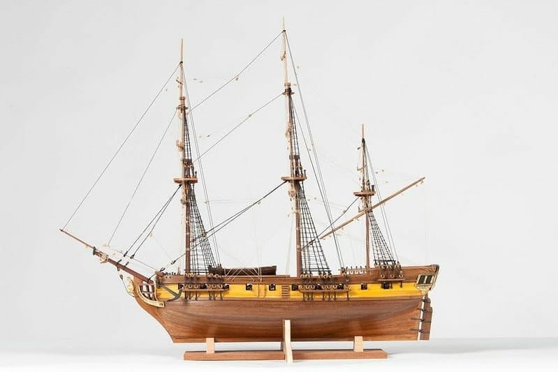 Corel - HMS GREYHOUND 20-GUN BRITISH SHIP
