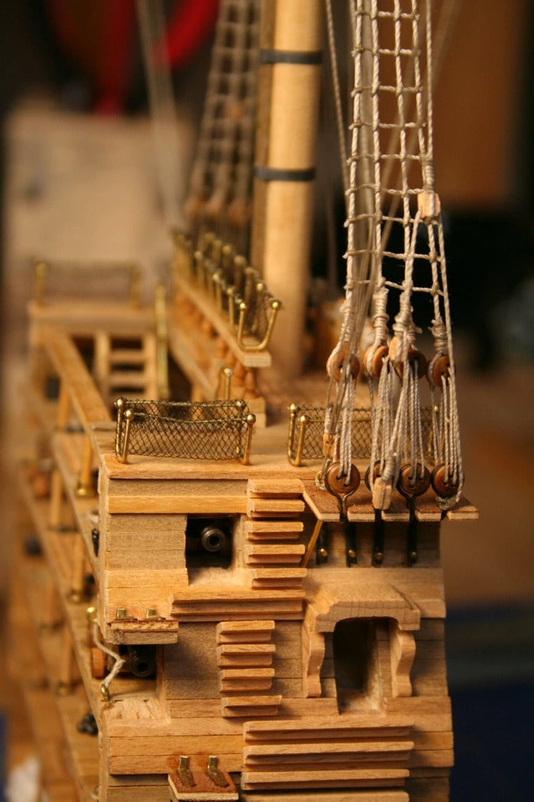 Corel - SM24 VICTORY CROSS SECTION 1:98 SCALE - Wooden Ship Model Kit