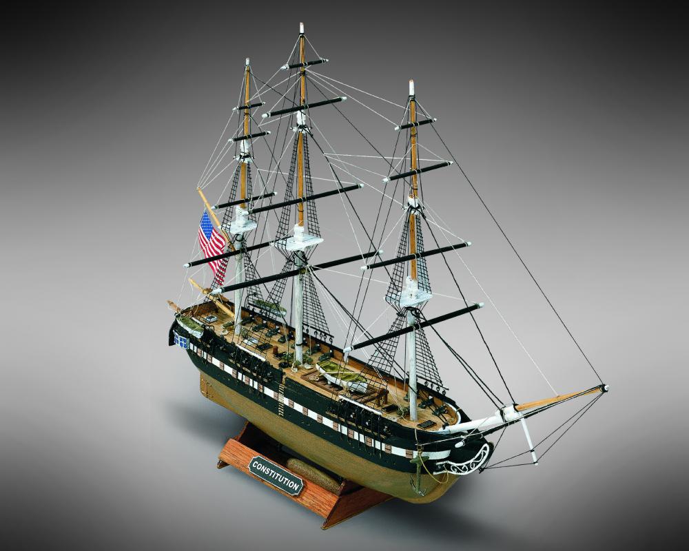 Dusek-Mamoli - Mamoli MM64 USS Constitution - Wooden model kit with pre-carved hull - Scale 1/330 - Length 10.8 in - Height 7.5 in
