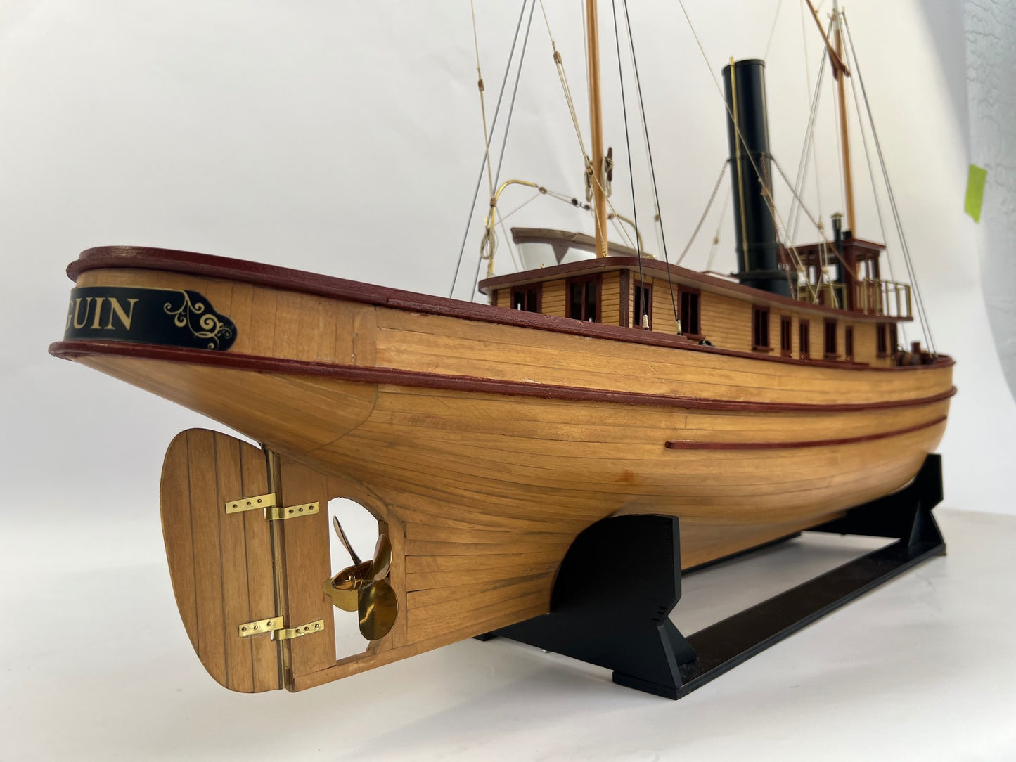 Midwest The Seguin Tug Boat 1:32 (RC Compatible)